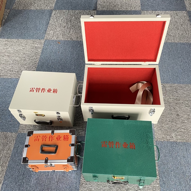 涟源爆破工程作业箱如何选择？玻璃钢与传统材质的全面对比